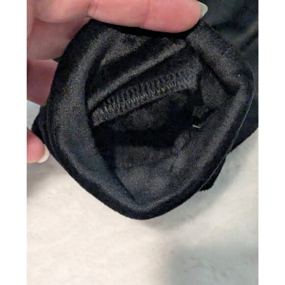 Black Velour Girl's Joggers Size S (6/7) - Picture 5 of 6